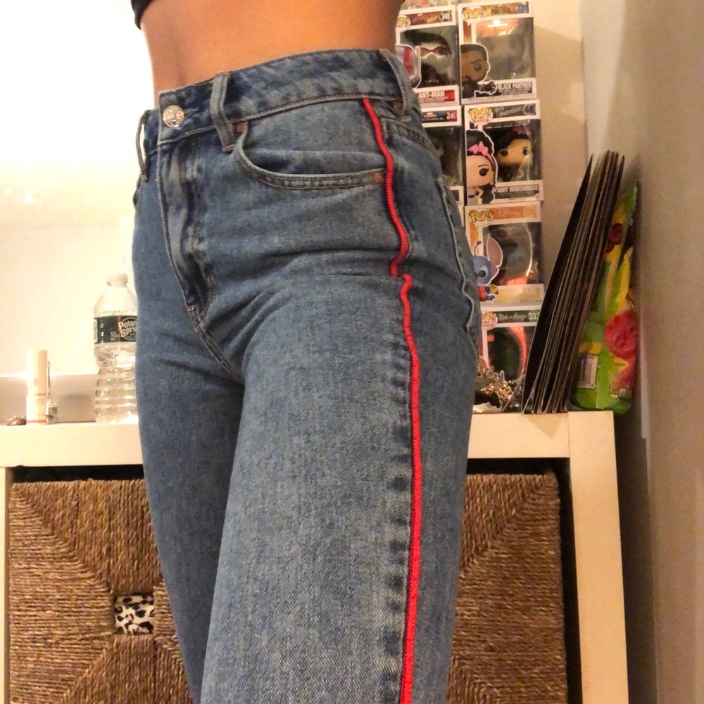 pacsun skinny jeans with red stripe